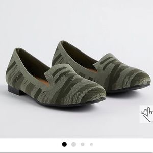 Torrid stretch knit loafer 7.5, BNWT